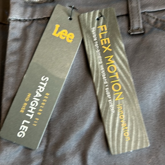 NWT Lee Flex Motion Reg Fit Straight Leg Mid Rise Black Dress Pants. Size 14S - Picture 5 of 16